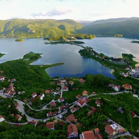 Apartman Malekin 아파트 Prozor