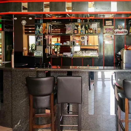 아파트 Apartman Malekin Prozor